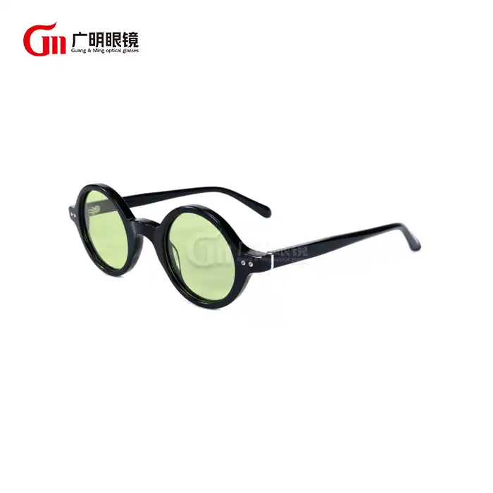 How Can I Style Thick Round Sunglasses to Look Fashionable?